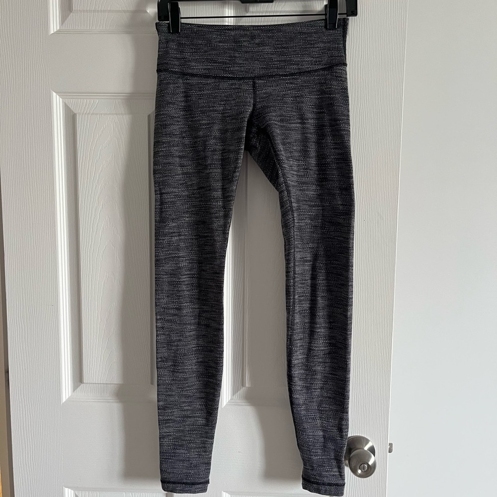 lululemon Wunder Under Leggings 28”